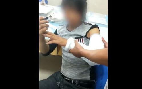 网红吃瓜挨打视频播放,网络暴力与道德底线