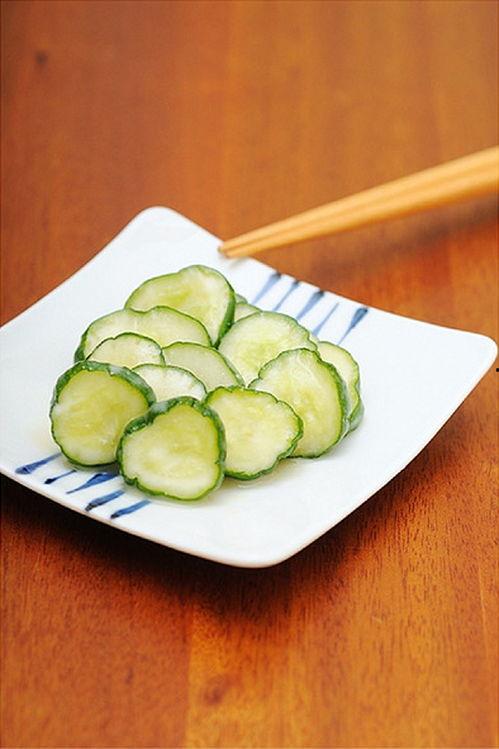 老太太吃蜜瓜视频大全,老太太品尝蜜瓜视频集锦  第2张