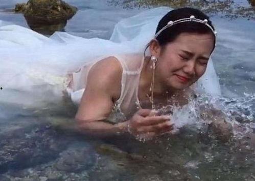 新娘吃瓜视频,揭秘婚礼现场幕后趣事  第3张