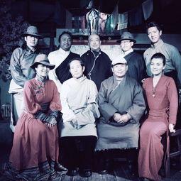 次仁央宗吃瓜视频,揭秘娱乐圈幕后故事  第3张