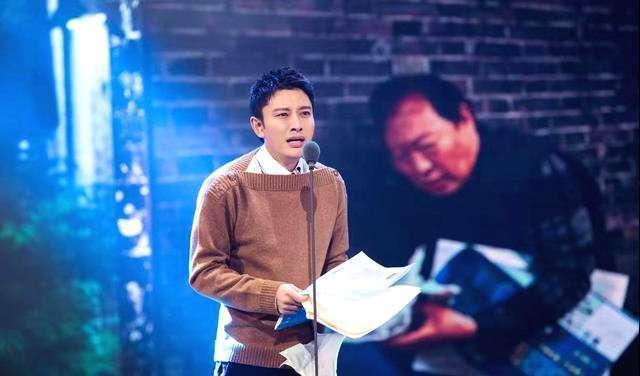 苏大强吃瓜视频,揭秘娱乐圈幕后真相  第2张