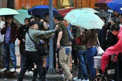 盐城新闻吃瓜群众事件视频,网络舆论场上的风波与反思  第3张