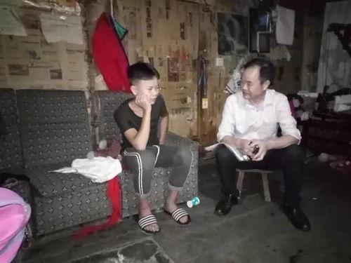 贵溪吃瓜老师事件视频曝光,视频曝光引发社会热议  第2张