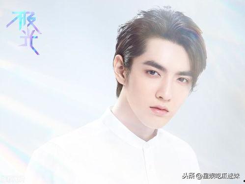 鹿晗吃瓜李易峰视频,视频曝光引发网友热议