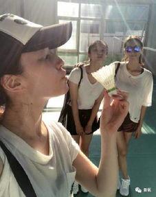 吃瓜群众舔屏视频,揭秘热门舔屏视频背后的秘密  第3张