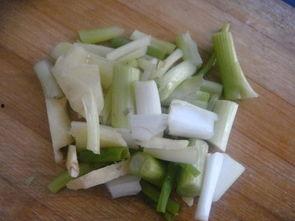 鸡吃生葫芦瓜视频教程大全