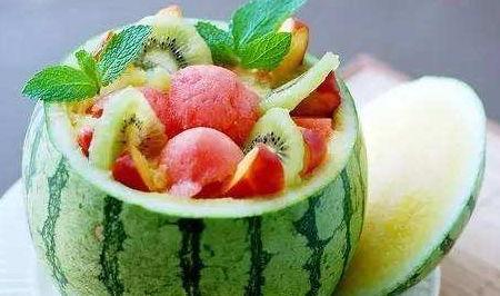 吃瓜解渴视频,揭秘热门视频背后的趣味与真相  第3张