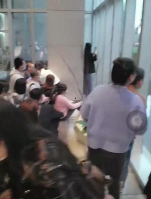 许凯吃瓜群众视频,揭秘明星幕后生活