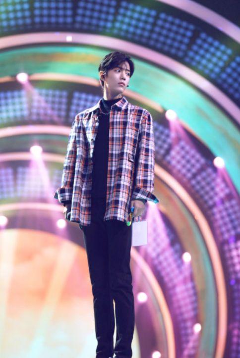 肖战吃全瓜视频大全,精彩瞬间尽收眼底  第2张