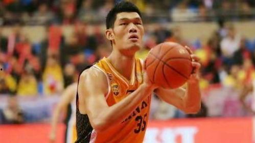 山西篮球张逸吃瓜视频,揭秘篮球场上的趣味瞬间