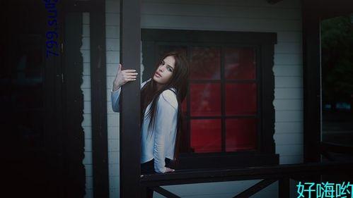 步行街吃瓜视频在线播放,步行街吃瓜视频，带你领略人间烟火气