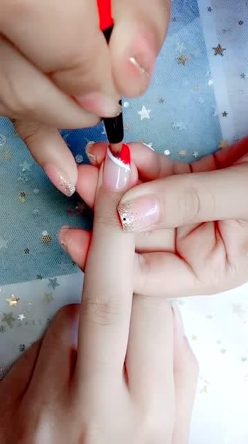 吃瓜美甲翻车视频,吃瓜群众见证“吃瓜美甲”的悲剧  第2张