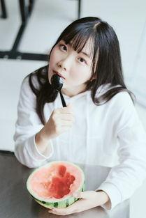 吃瓜少女写真视频网站,热门话题背后的娱乐世界  第2张