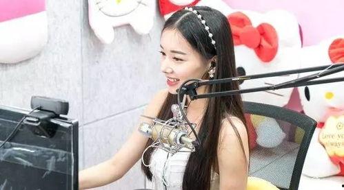 张家界主播吃瓜视频,揭秘网红圈幕后故事  第3张